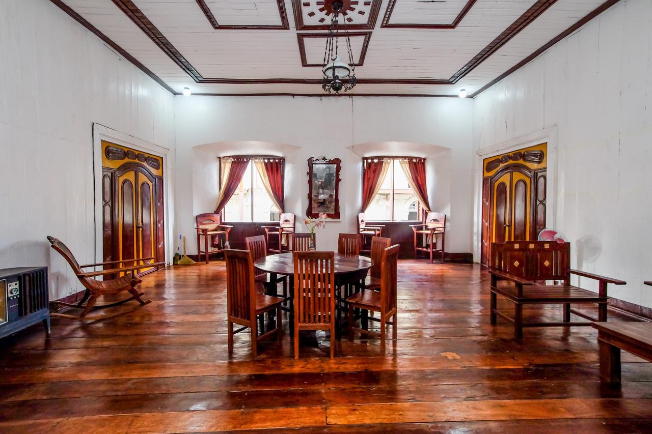Zen Rooms Calle Crisologo ויגאן מראה חיצוני תמונה