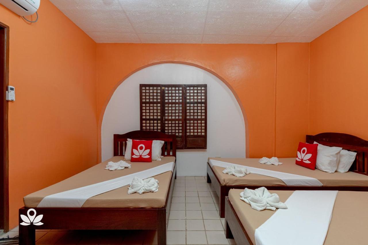 Zen Rooms Calle Crisologo ויגאן מראה חיצוני תמונה